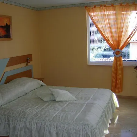 Dari Guest за гости дари Pensión Nesebar